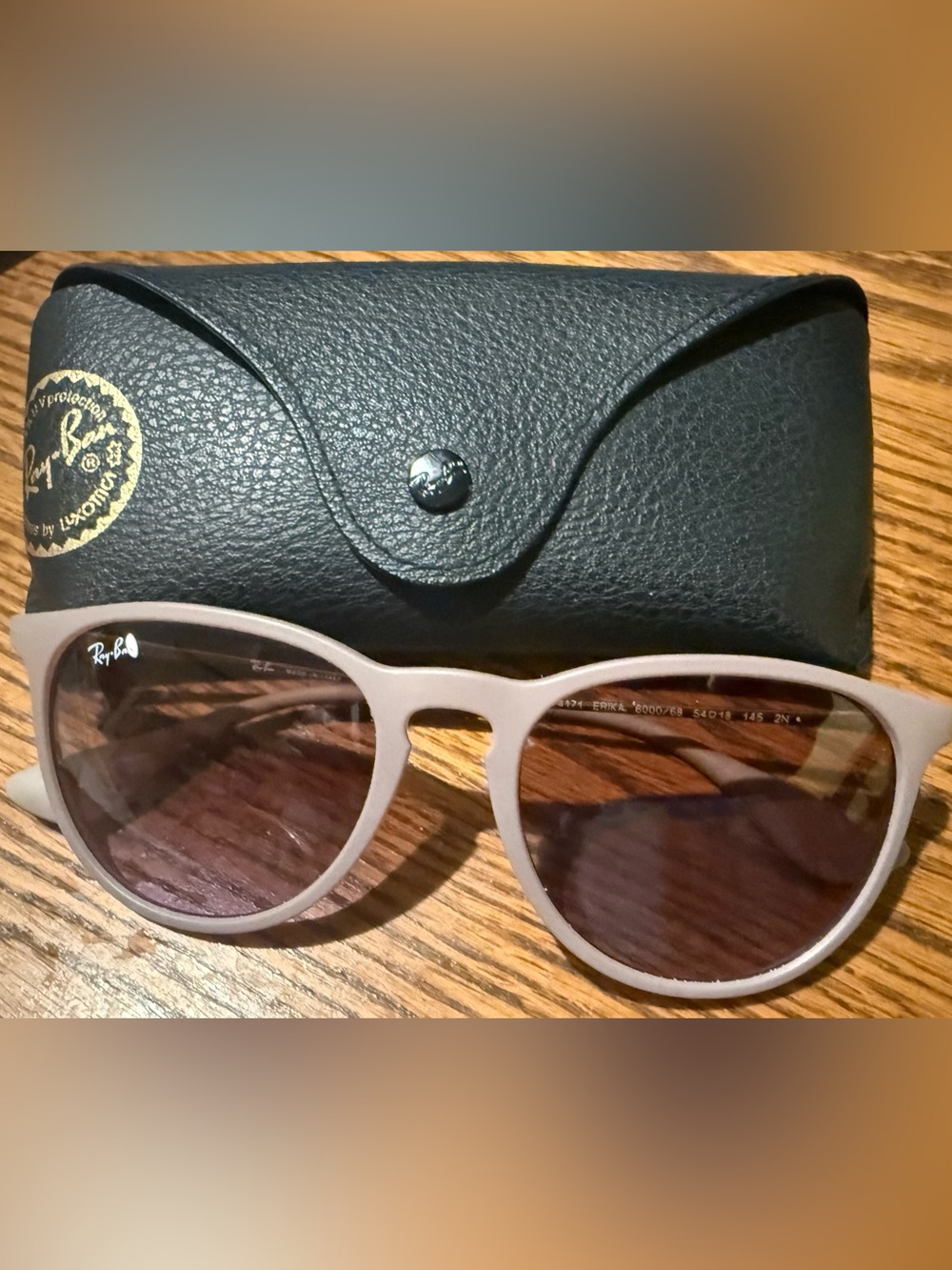 Ray-Ban Sunglasses - Classic Rounded Frame